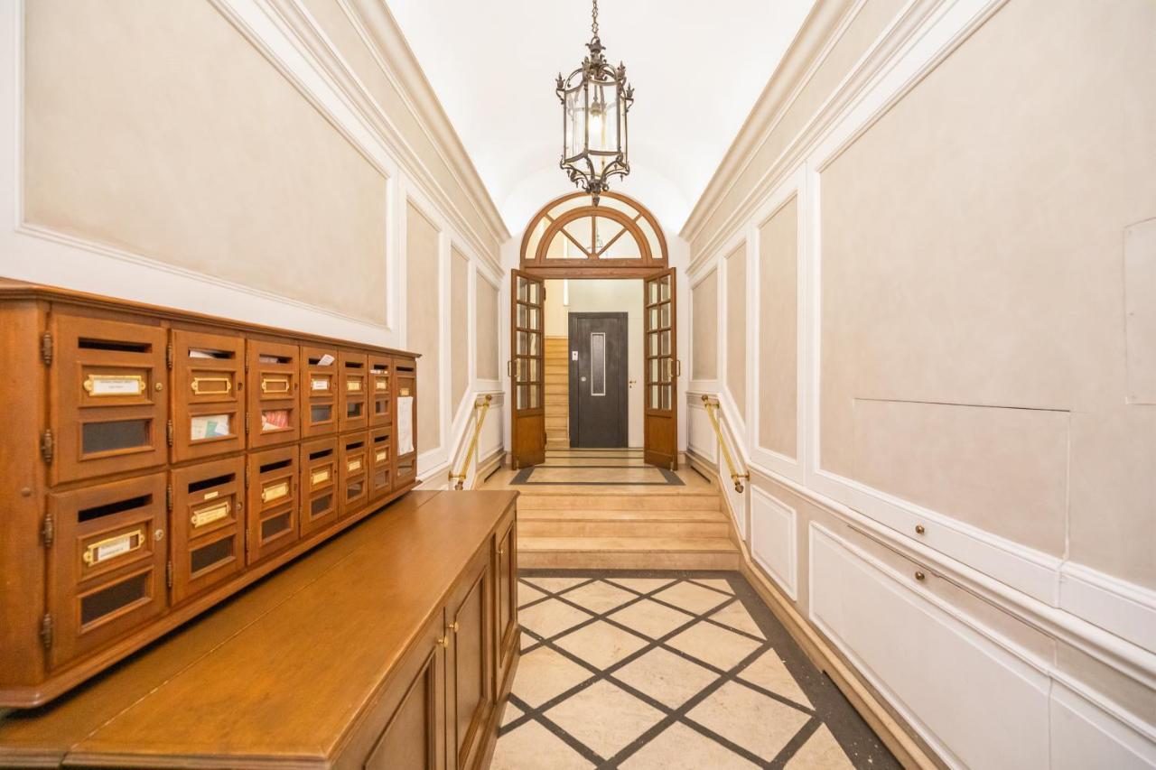 Ferienwohnung Imperial Nazionale Rom Exterior foto