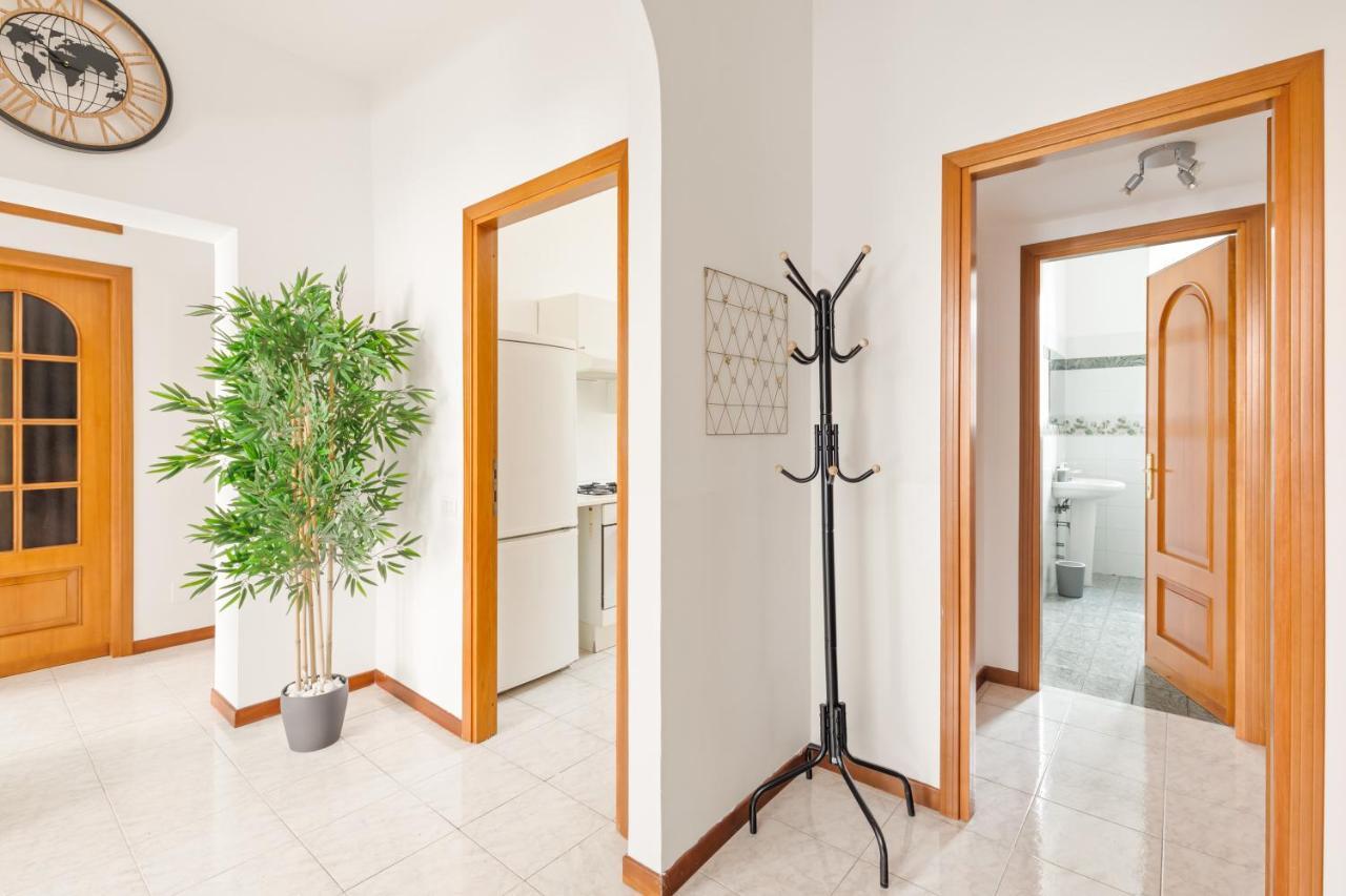 Ferienwohnung Imperial Nazionale Rom Exterior foto